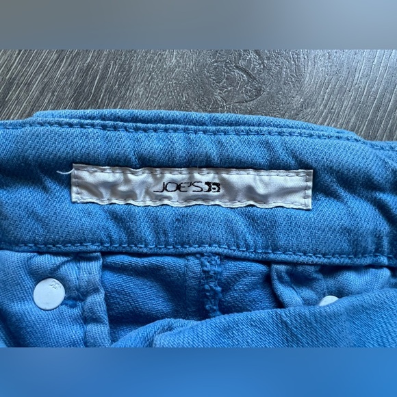 Joe’s jeans stretch flared bell bottom jeans in Malibu. Size 27 - Picture 12 of 16